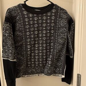 We The Free Black and Gray Patterned Crewneck Sweater